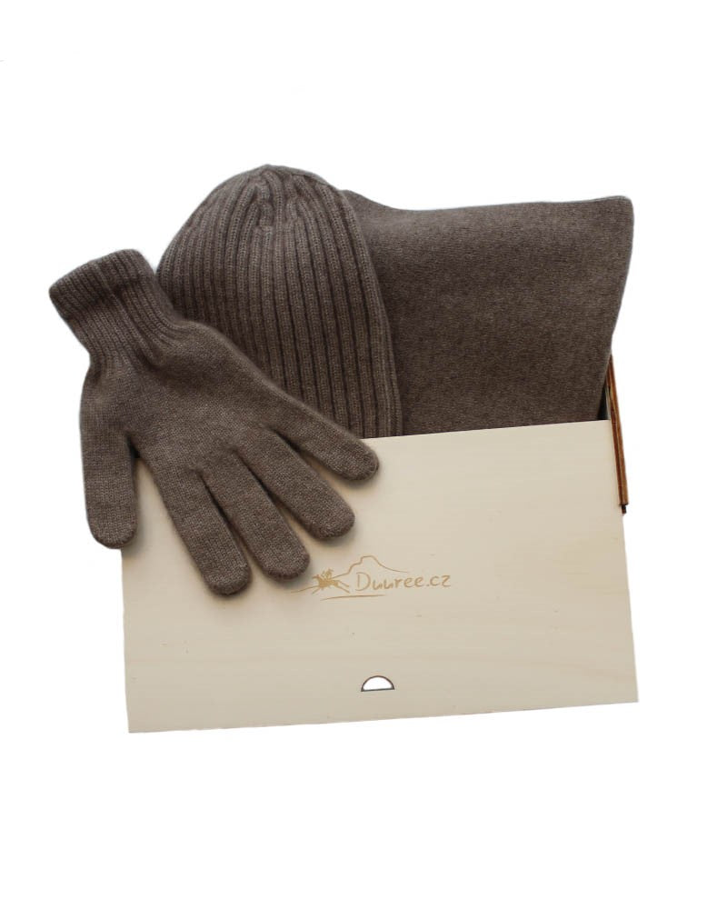 Geschenkset Amira: Mütze, Handschuhe und Schal aus 100 % Kaschmir