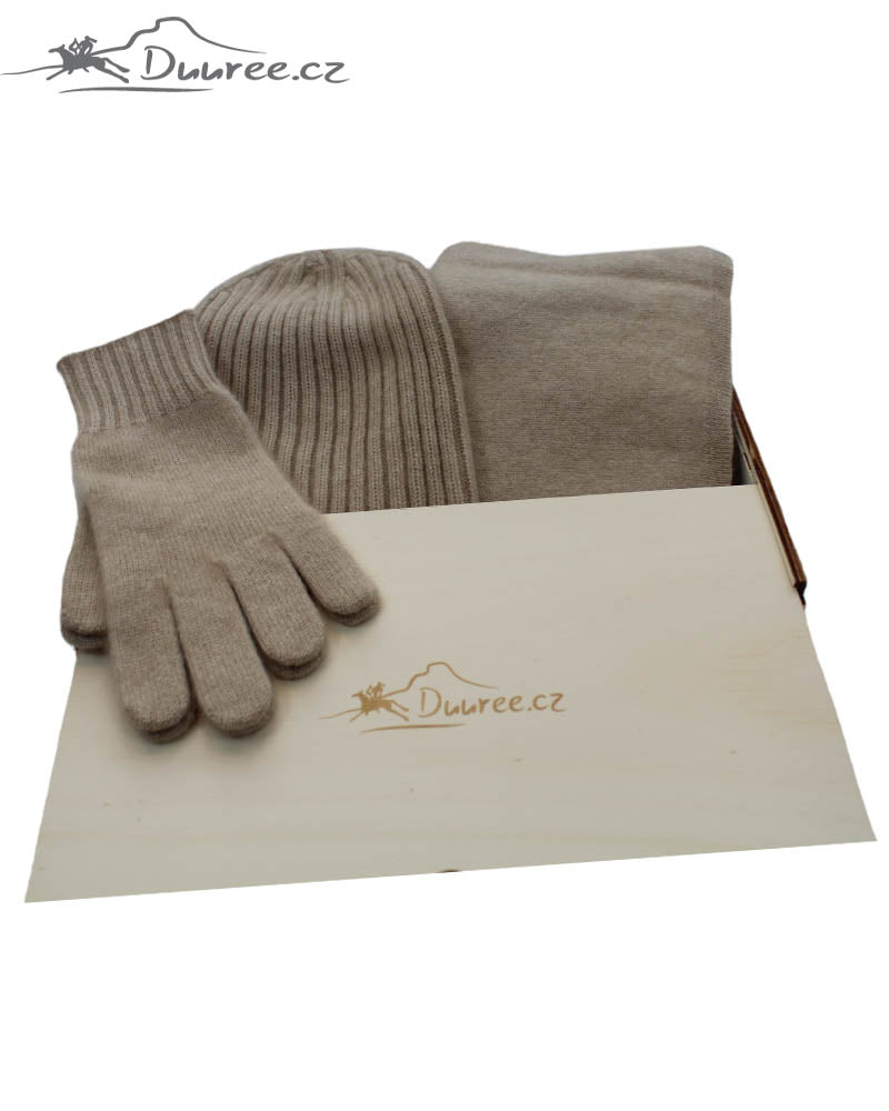 Geschenkset Kerim: Mütze, Handschuhe und Schal aus 100 % Kaschmir