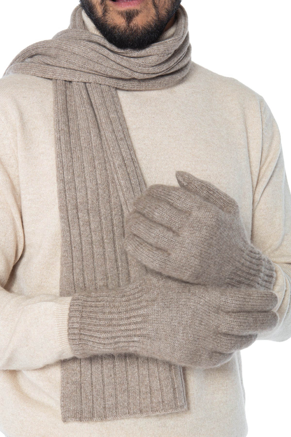Geschenkset Kerim: Mütze, Handschuhe und Schal aus 100 % Kaschmir