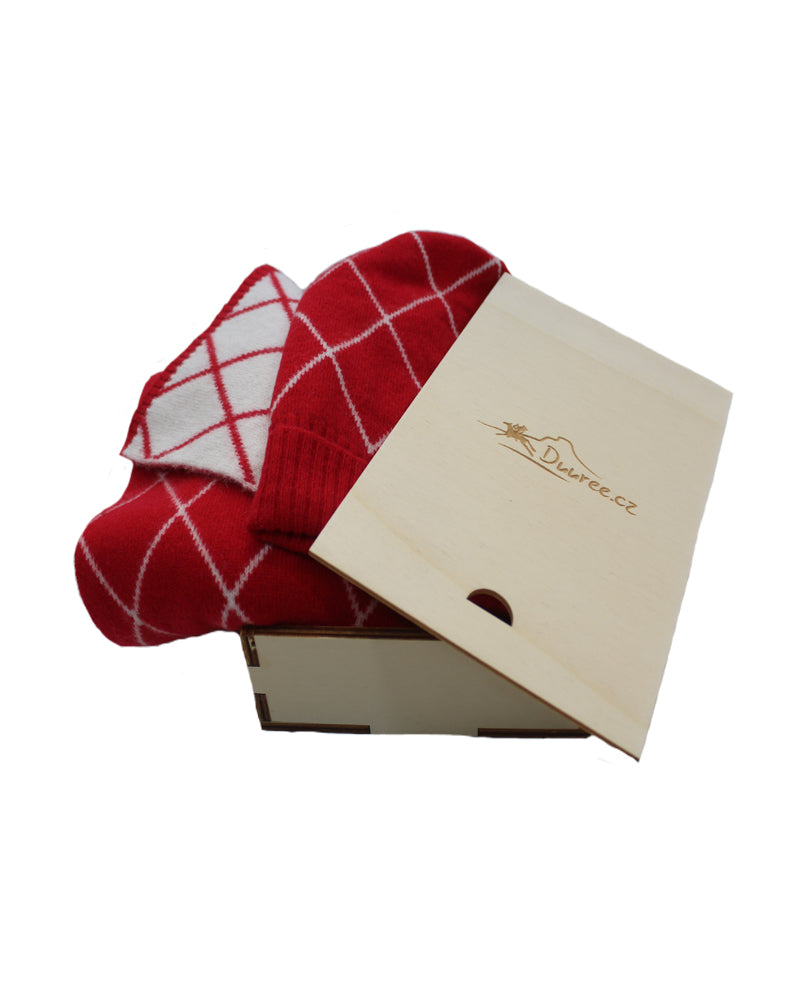 Geschenkset Gil mit Mütze und Schal aus 100 % Kaschmir