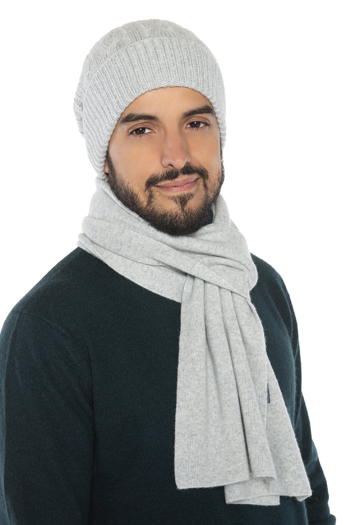 Geschenkset Gerard: Mütze und Schal aus 100 % Kaschmir