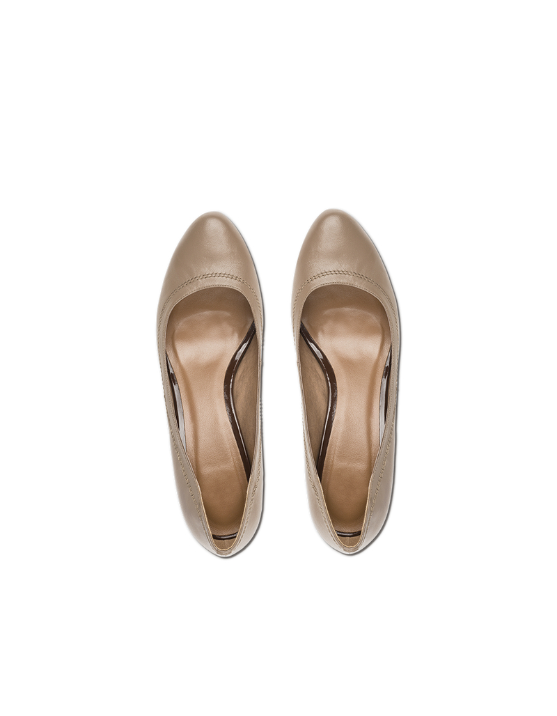 Beigefarbene Ballerinas